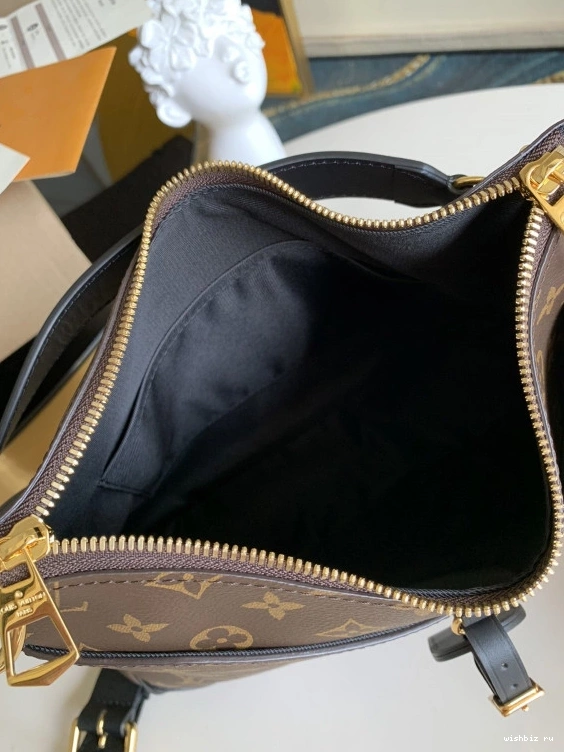 WIS ODÉON VUITTON MM LOUIS 1013
